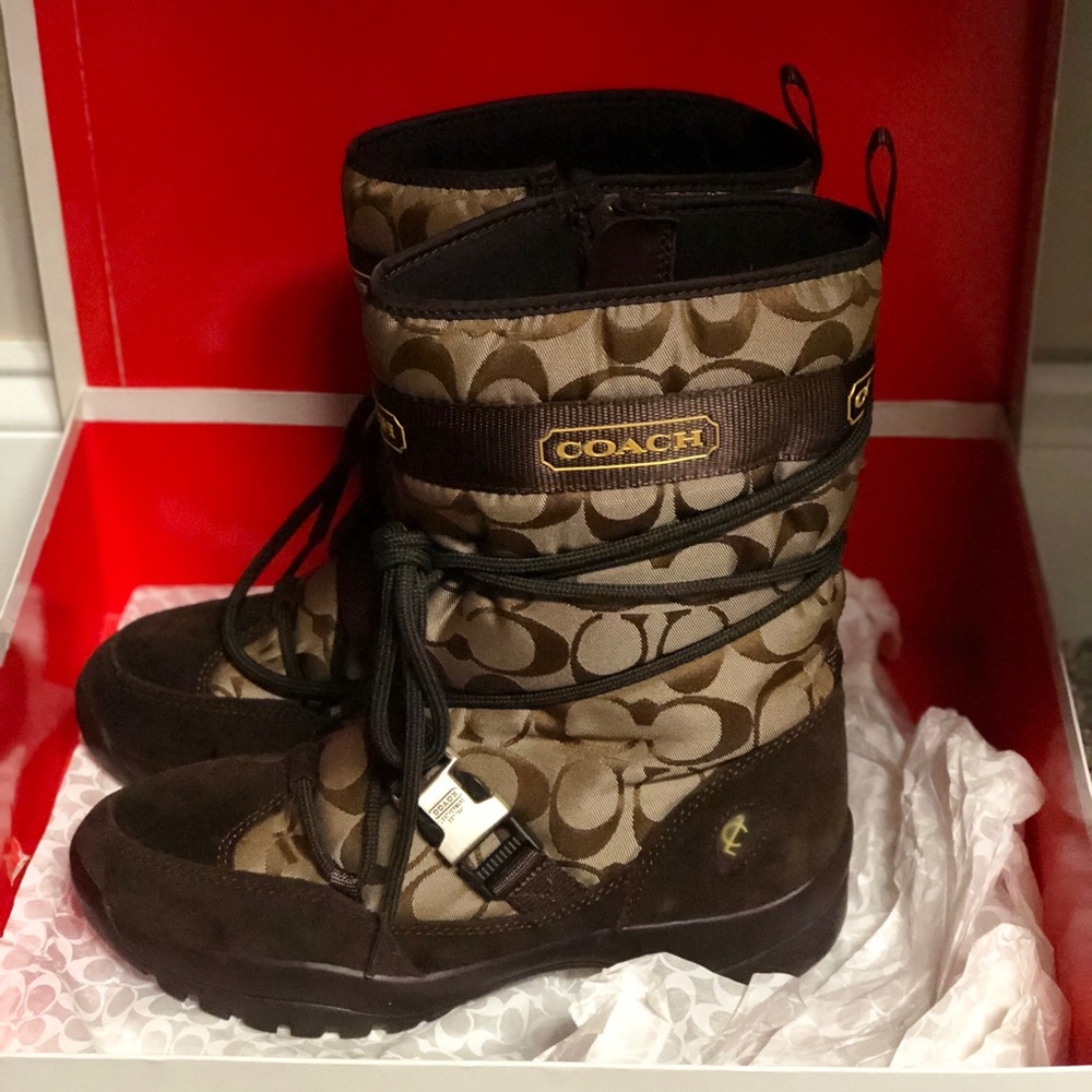 Coach Rain/Snow Boots Size 7
